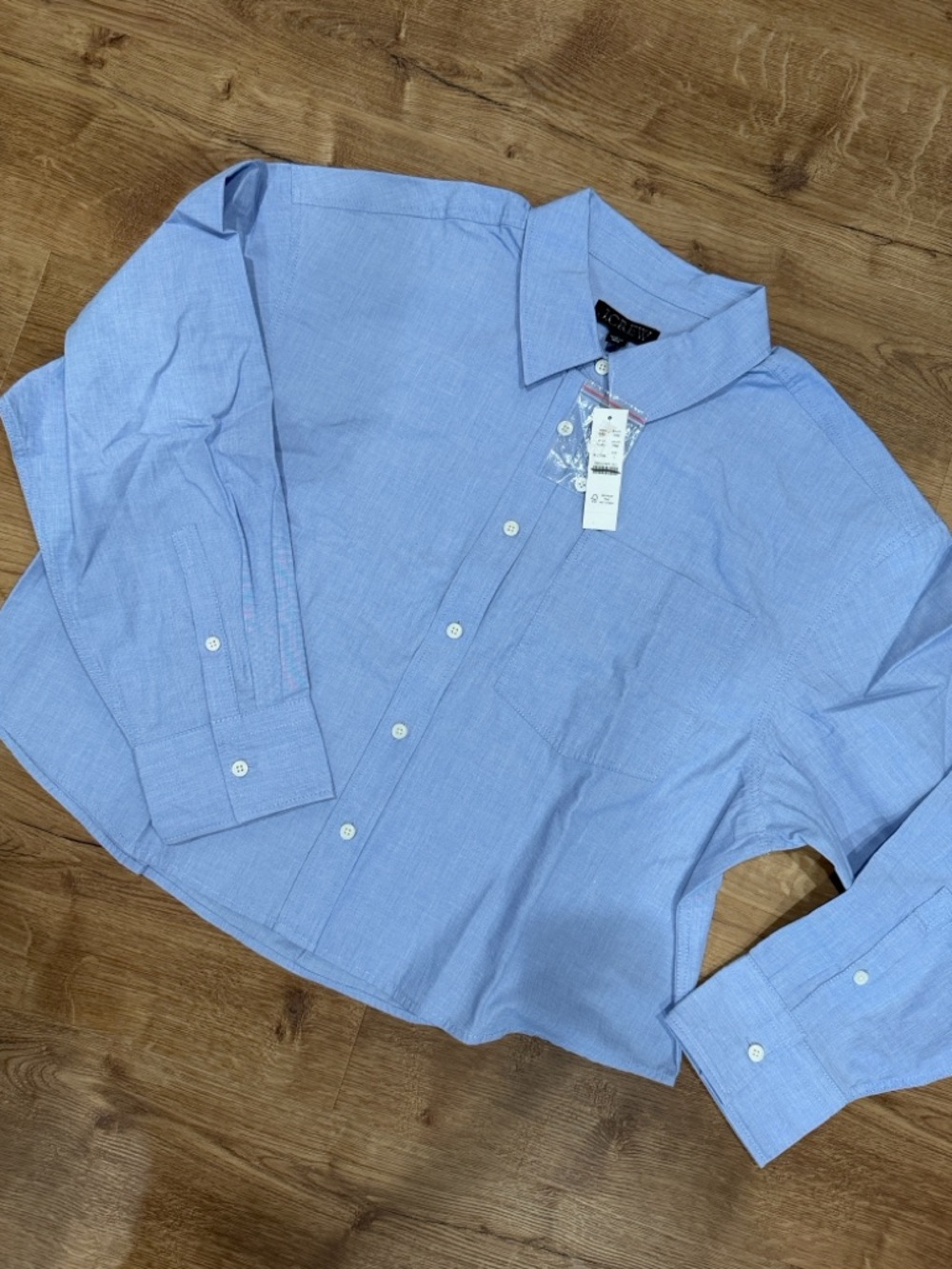 J Crew Étienne cropped button-up shirt in cotton poplin - Picture 6 of 6